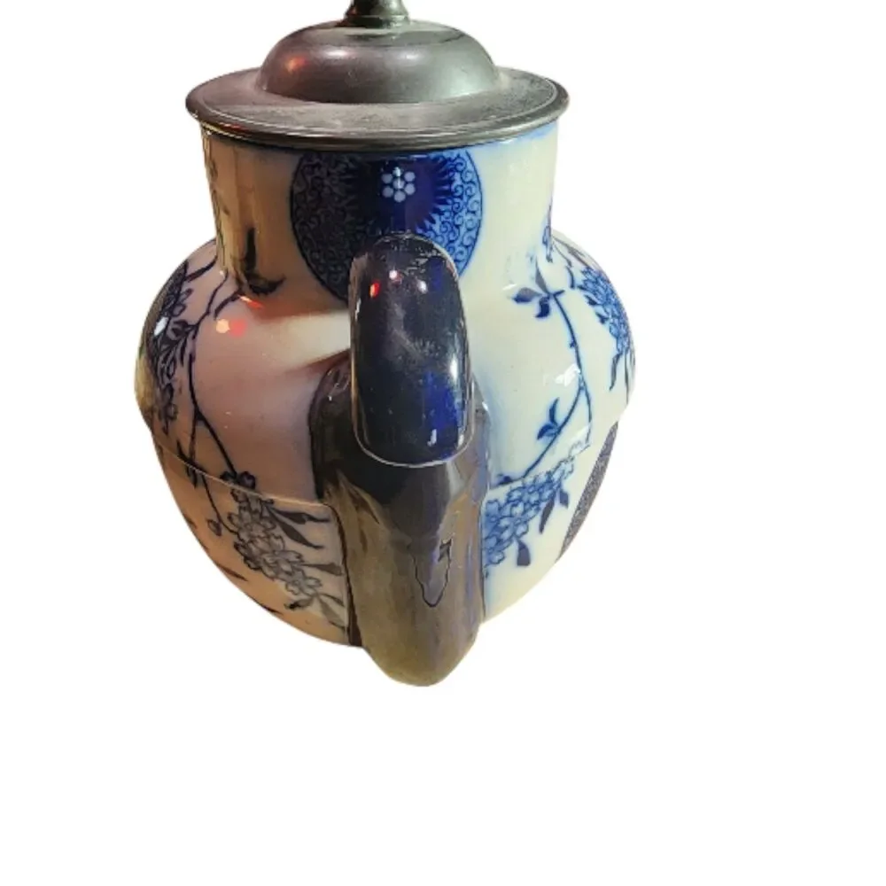 Antique 1886 Doulton Burslem Royle’s‎ Patent Self-Pouring Teapot Blue & White